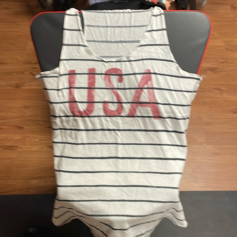 Women’s USA muscle tank